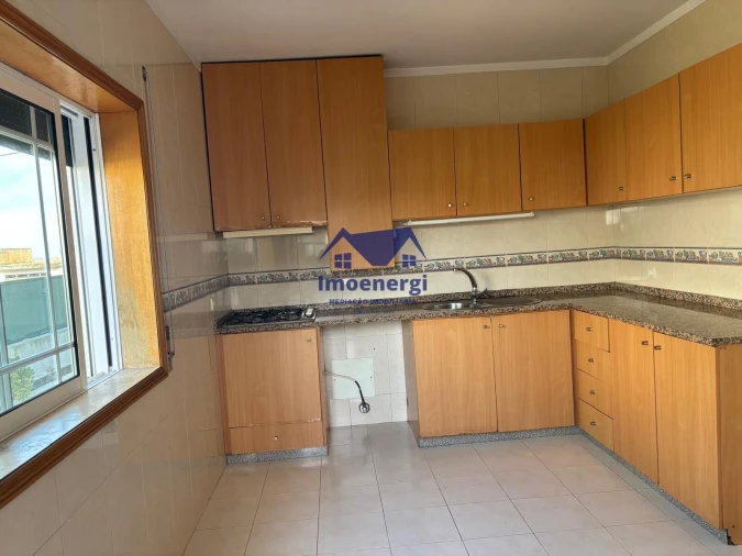 Moradia T3 para Venda em Guilhabreu Foto 29