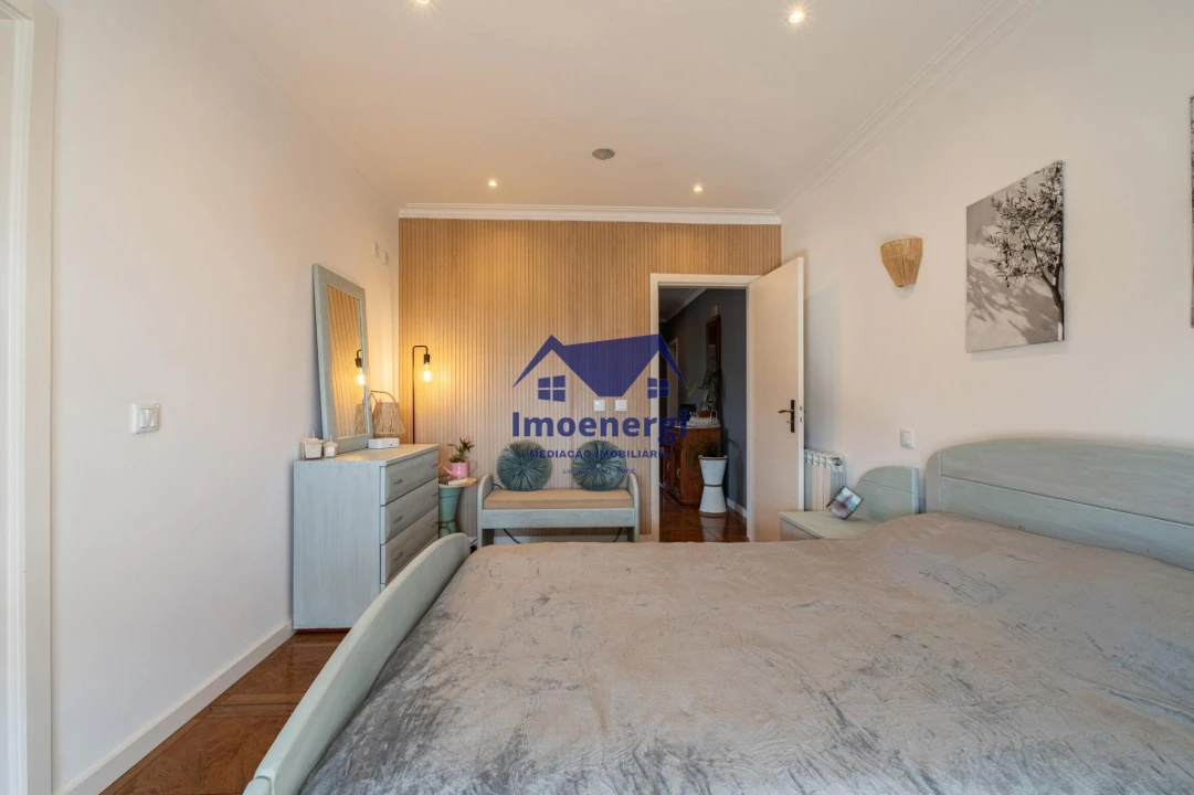 Moradia T4 para Venda em Fornelo e Vairão Foto 18