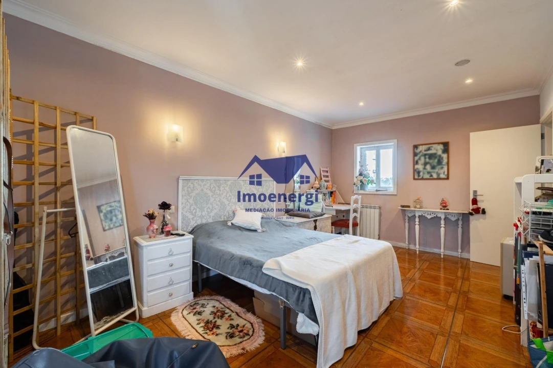 Moradia T4 para Venda em Fornelo e Vairão Foto 25