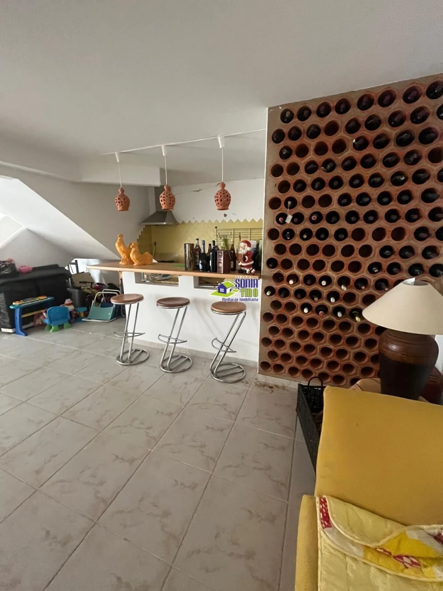 Moradia T3 para Venda em Armação de Pera Foto 47