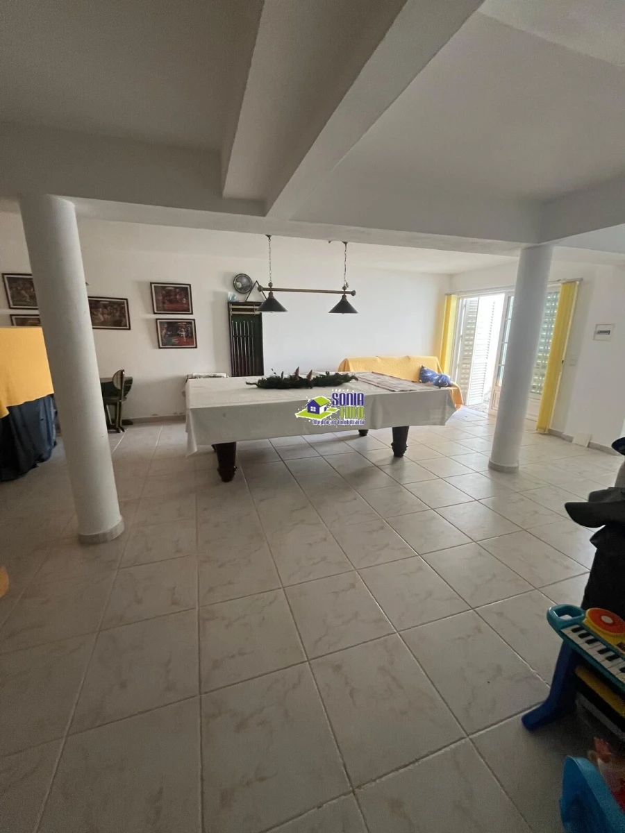 Moradia T3 para Venda em Armação de Pera Foto 48