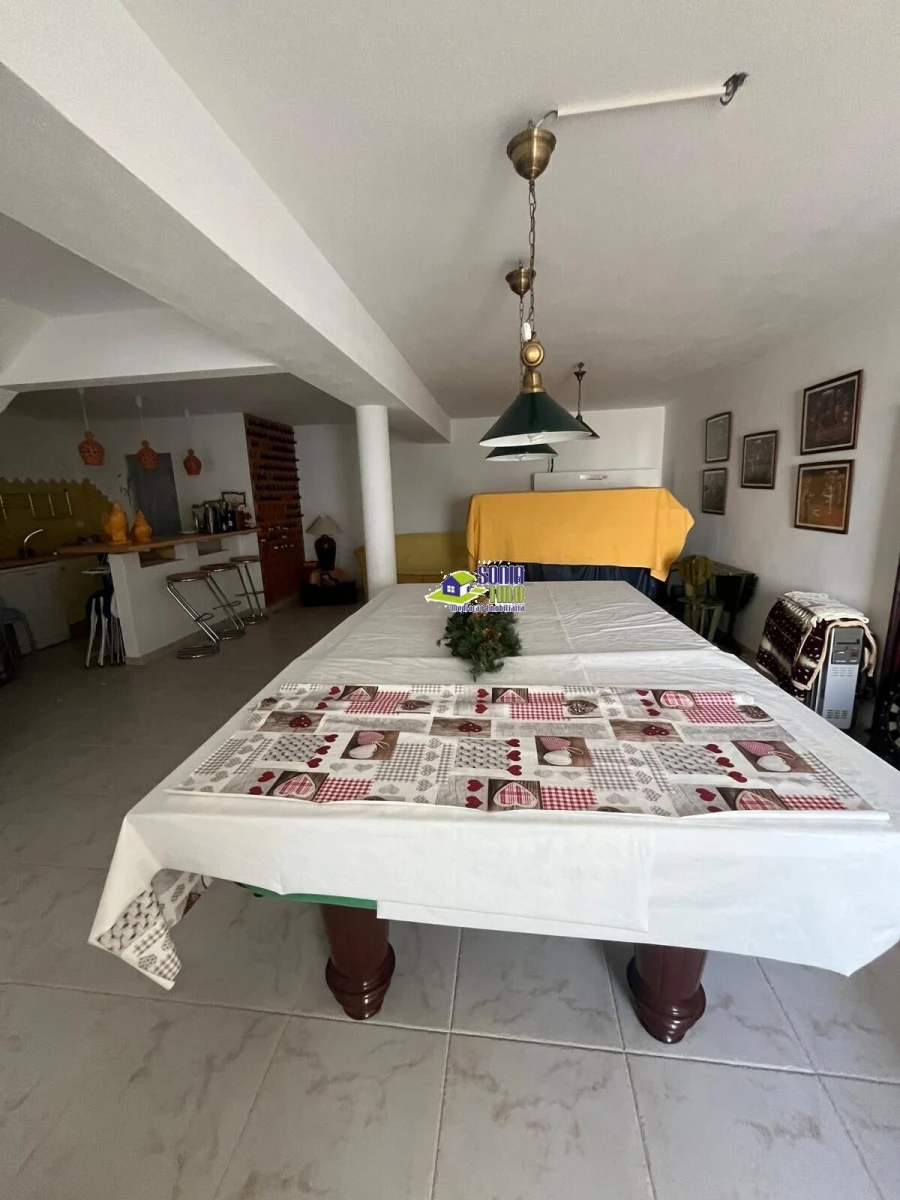 Moradia T3 para Venda em Armação de Pera Foto 48