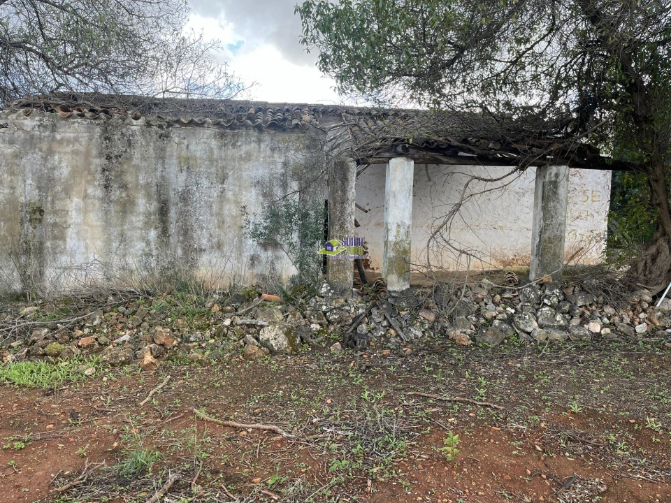 Moradia T2 para Venda em São Bartolomeu de Messines Foto 3