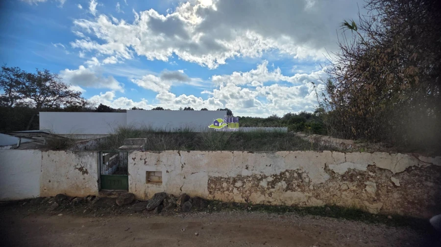 Moradia T2 para Venda em São Bartolomeu de Messines Foto 12