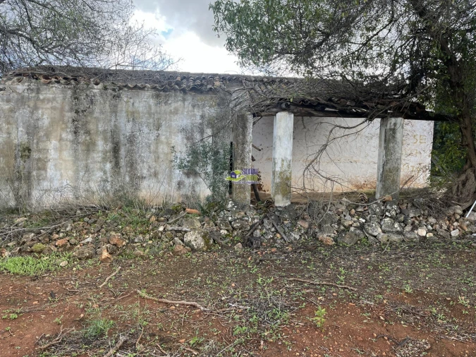 Moradia T2 para Venda em São Bartolomeu de Messines Foto 3