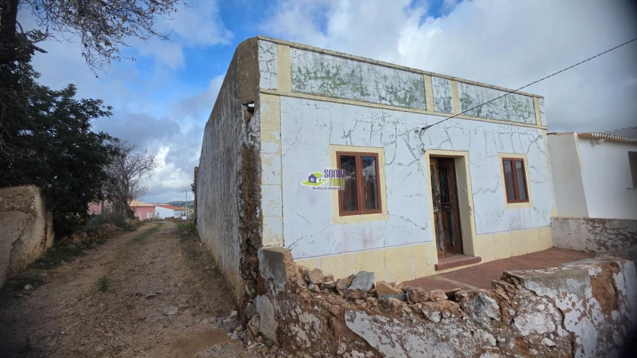 Moradia T2 para Venda em São Bartolomeu de Messines Foto 5