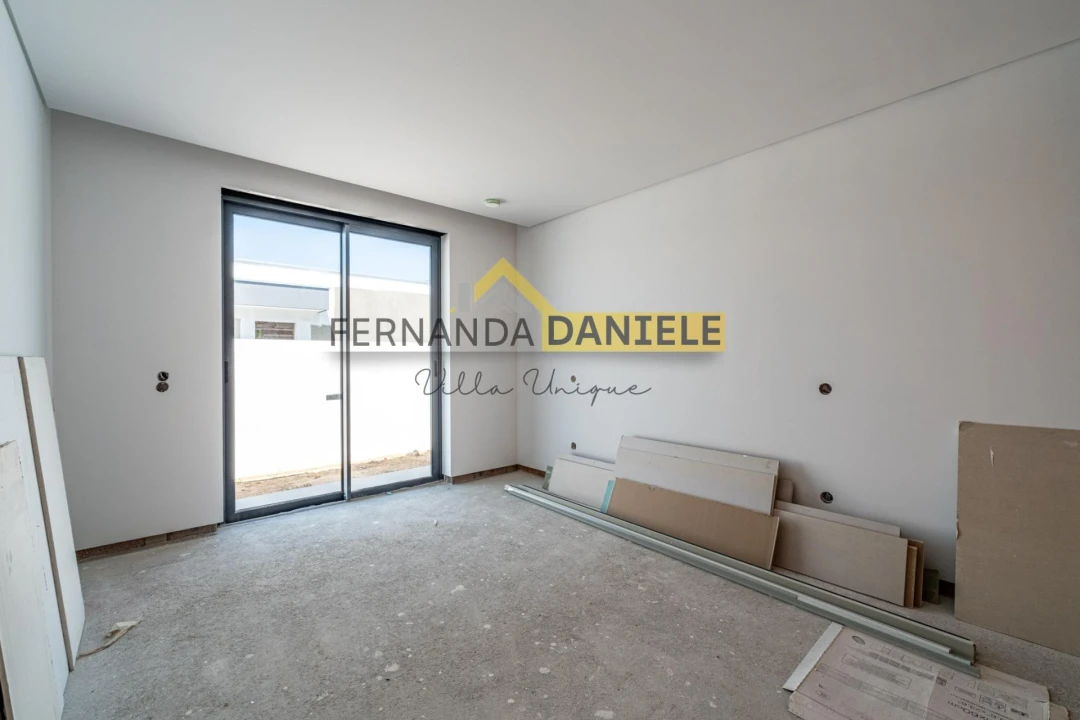 Moradia T4 para Venda em Santa Maria da Feira, Travanca, Sanfins e Espargo Foto 16