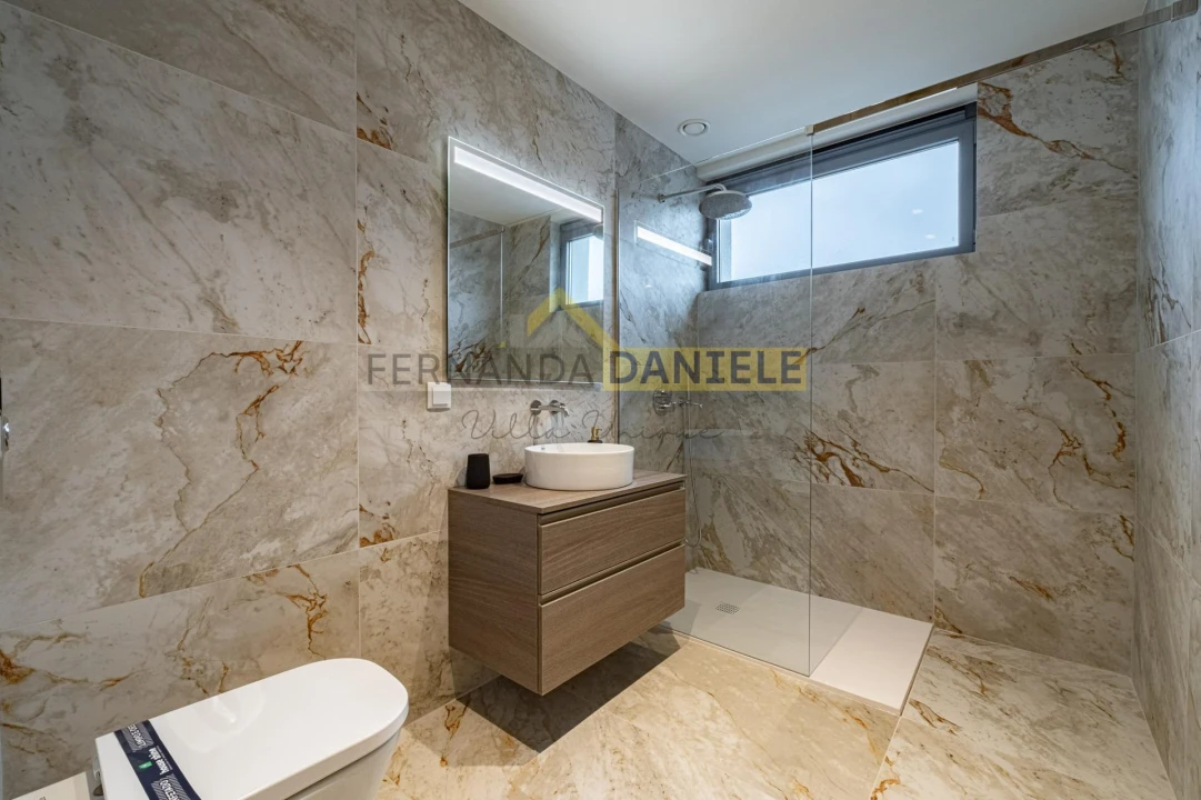 Apartamento T3 para Venda em São João da Madeira Foto 14