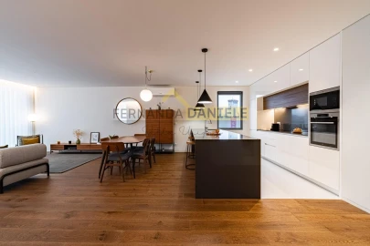 Apartamento T3 para Venda em São João da Madeira