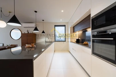 Apartamento T3 para Venda em São João da Madeira