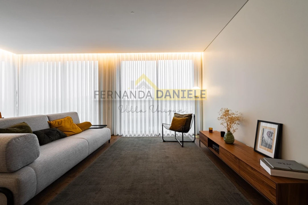 Apartamento T3 para Venda em São João da Madeira Foto 2
