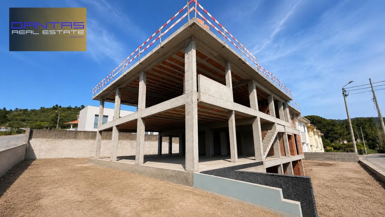 Moradia T3 para Venda em Este (São Pedro e São Mamede) Foto 3