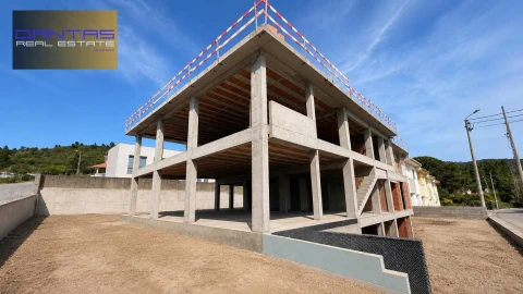 Moradia T3 para Venda em Este (São Pedro e São Mamede)
