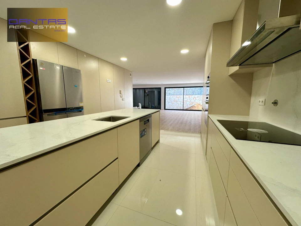 Moradia T3 para Venda em Este (São Pedro e São Mamede) Foto 22