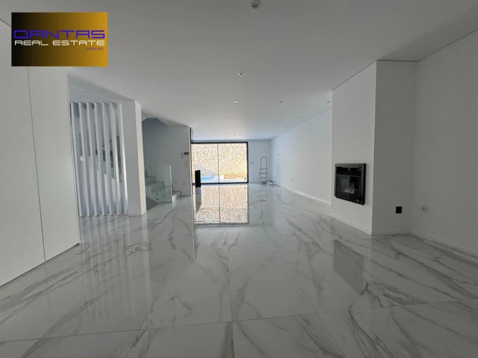 Moradia T3 para Venda em Este (São Pedro e São Mamede) Foto 15