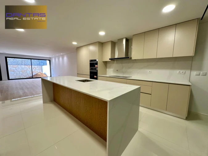 Moradia T3 para Venda em Este (São Pedro e São Mamede) Foto 22