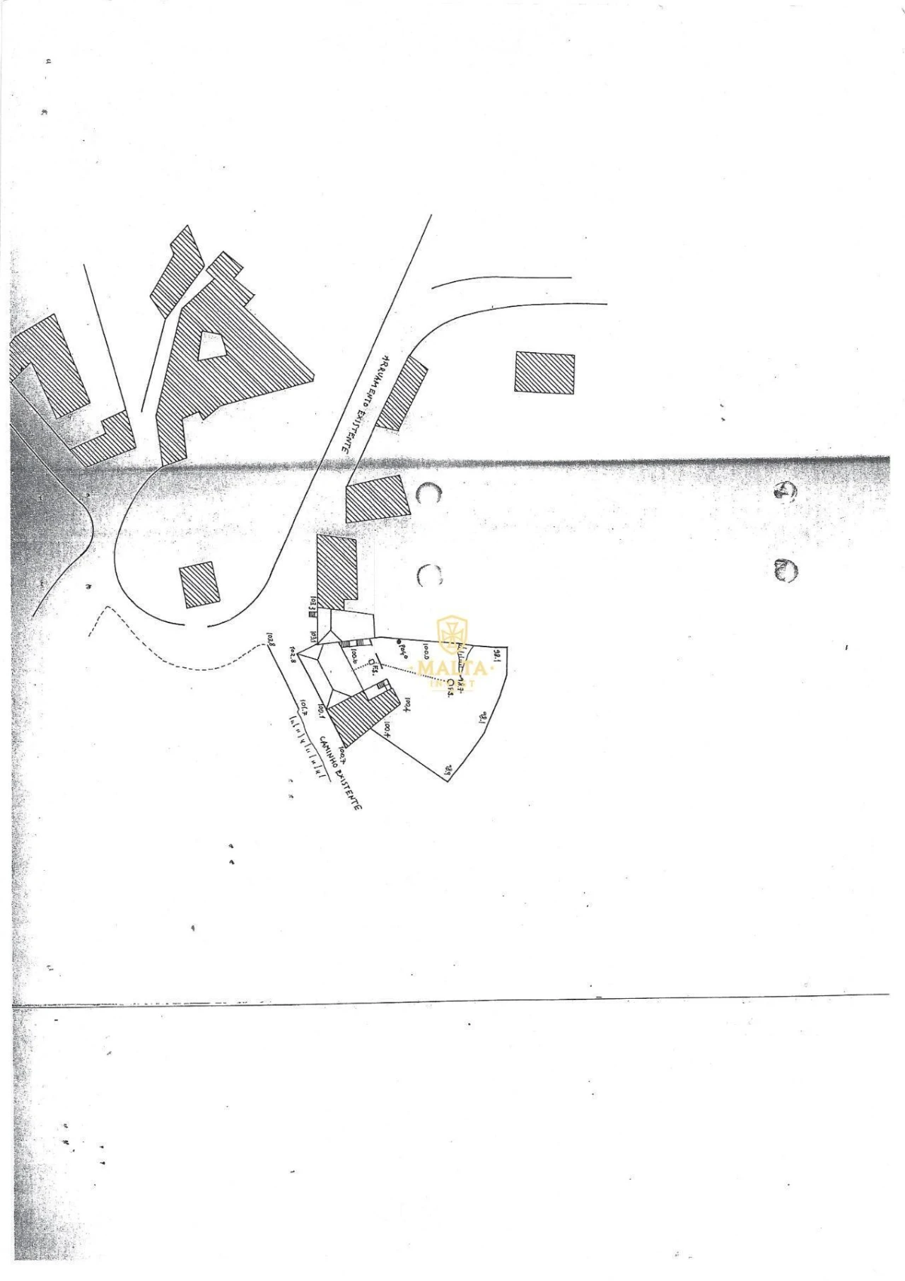 Moradia T2 para Venda em Dossãos Foto 33