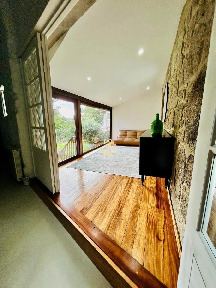 Moradia T2 para Venda em Dossãos Foto 11