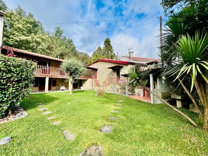 Moradia T2 para Venda em Dossãos Foto 3