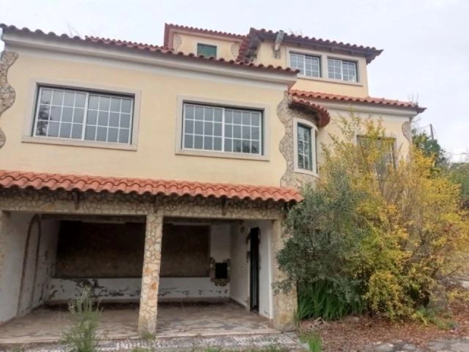 Moradia T3 para Venda em Além da Ribeira e Pedreira Foto 1