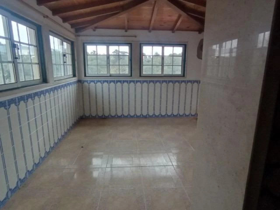 Moradia T3 para Venda em Além da Ribeira e Pedreira Foto 5