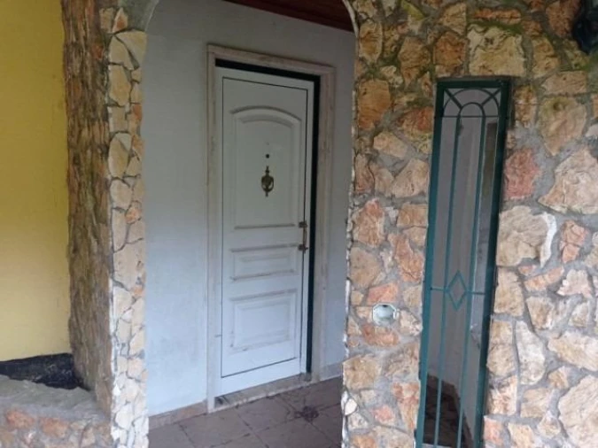 Moradia T3 para Venda em Além da Ribeira e Pedreira Foto 2