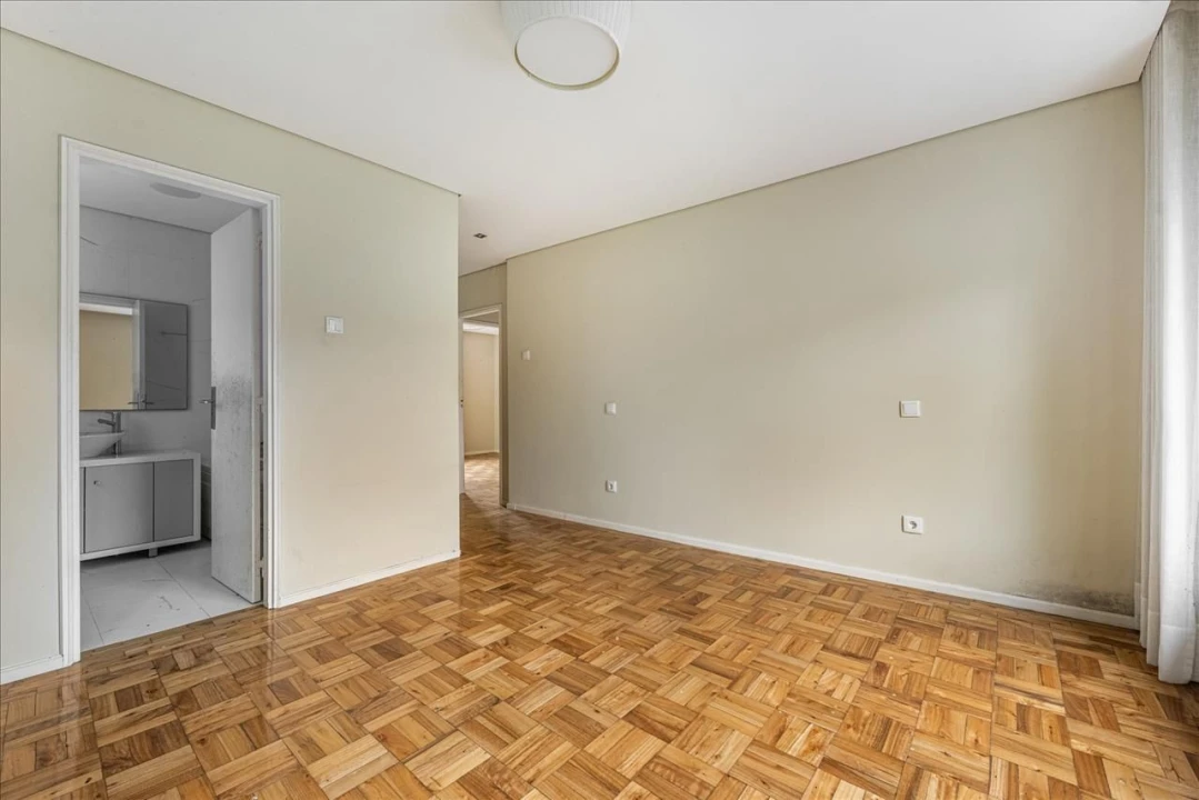 Moradia T3 para Venda em Rendufinho Foto 14