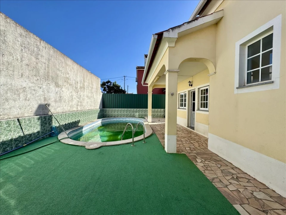 Moradia T3 para Venda em União das Freguesias de Setúbal Foto 16