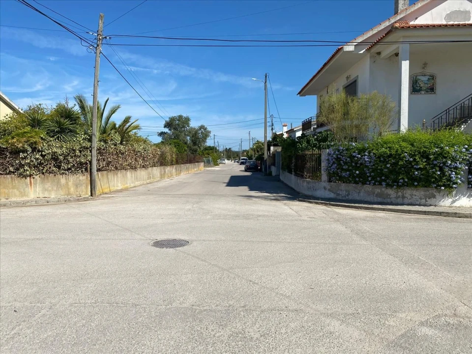 Moradia T3 para Venda em União das Freguesias de Setúbal Foto 22