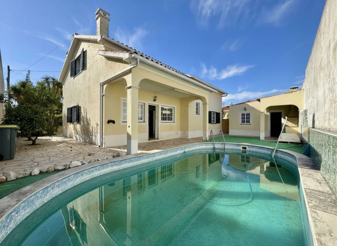 Moradia T3 para Venda em União das Freguesias de Setúbal Foto 1