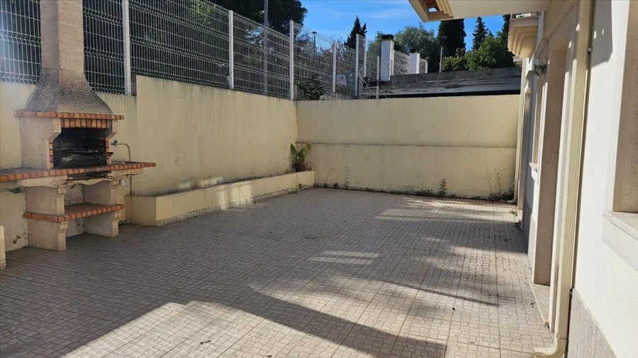 Moradia T4 para Venda em Leiria, Pousos, Barreira e Cortes Foto 24