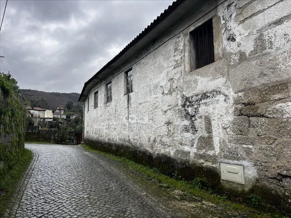 Moradia T3 para Venda em São João de Rei Foto 3