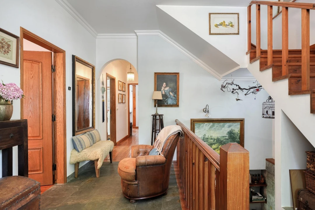 Moradia T5 para Venda em Agualva e Mira-Sintra Foto 6