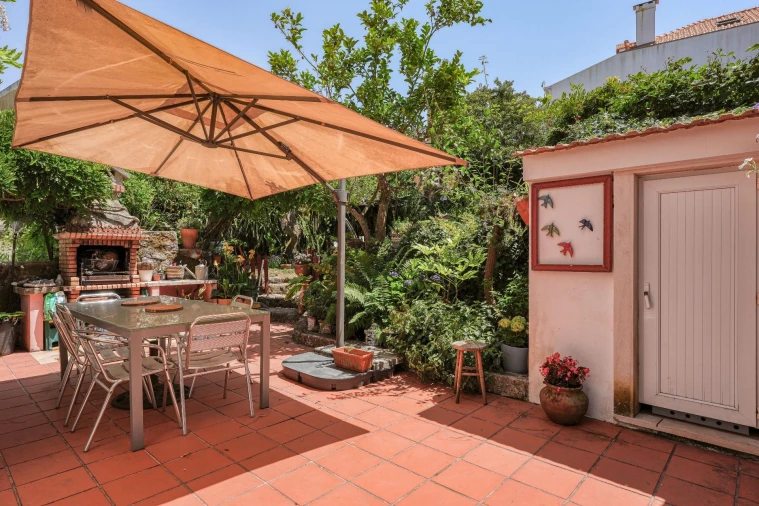 Moradia T5 para Venda em Agualva e Mira-Sintra Foto 14