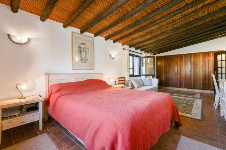 Moradia T4 para Venda em Silves Foto 17