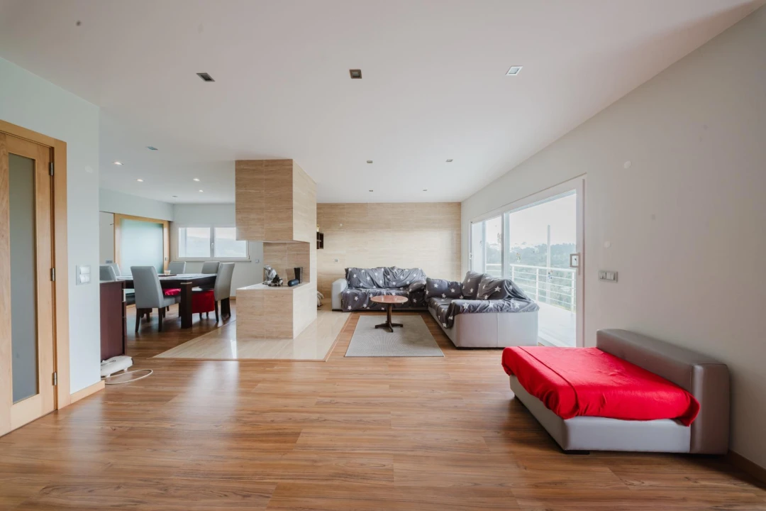 Moradia T6 para Venda em Buarcos Foto 6