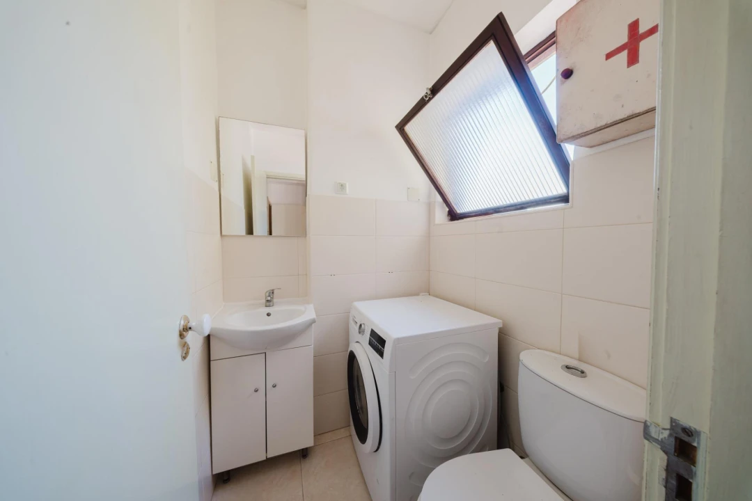 Apartamento T4 para Venda em Buarcos Foto 10