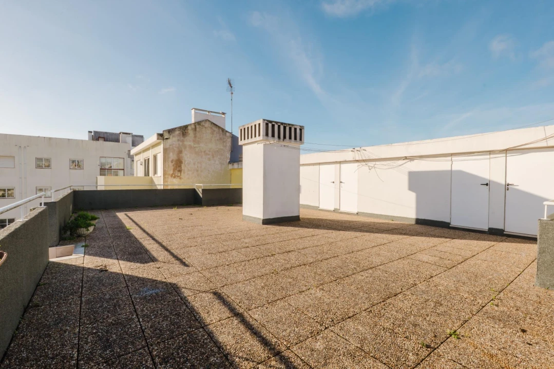 Apartamento T4 para Venda em Buarcos Foto 16