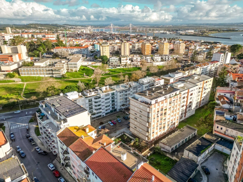 Apartamento T4 para Venda em Buarcos Foto 18