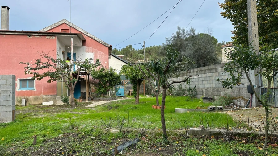 Moradia T4 para Venda em Tondela e Nandufe Foto 3