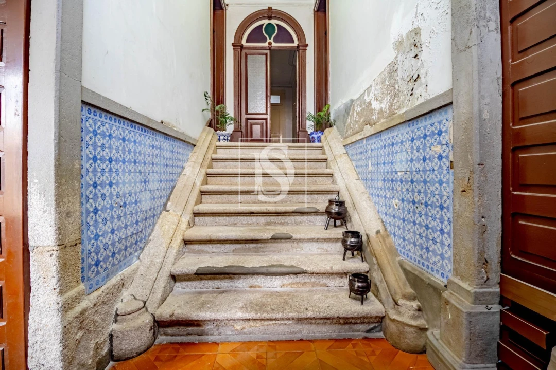 Moradia T12 para Venda em Lamego (Almacave e Sé) Foto 3