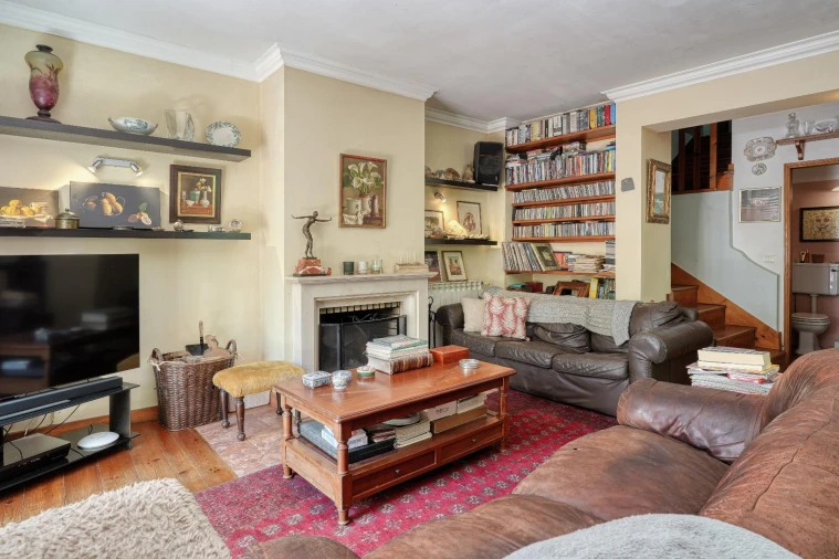 Moradia T5 para Venda em Agualva e Mira-Sintra Foto 18