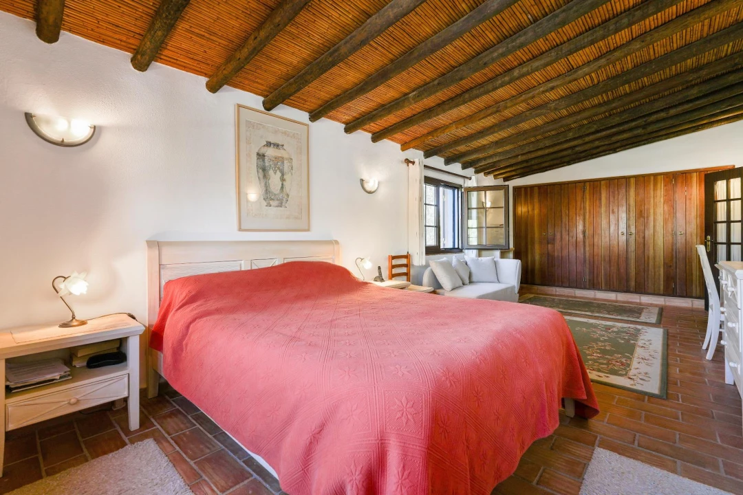 Moradia T4 para Venda em Silves Foto 17