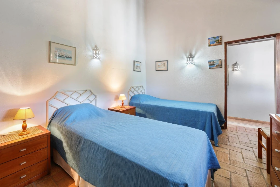 Moradia T4 para Venda em Silves Foto 23