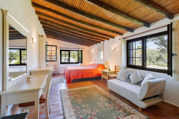 Moradia T4 para Venda em Silves Foto 16