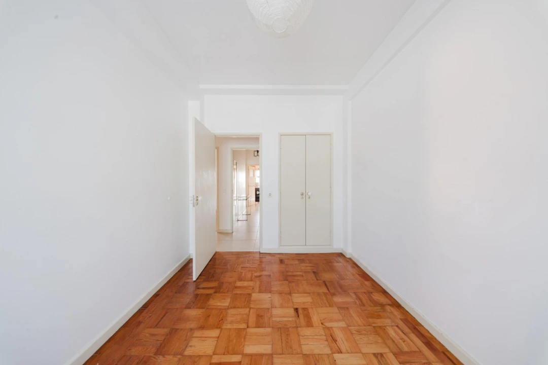 Apartamento T4 para Venda em Buarcos Foto 5