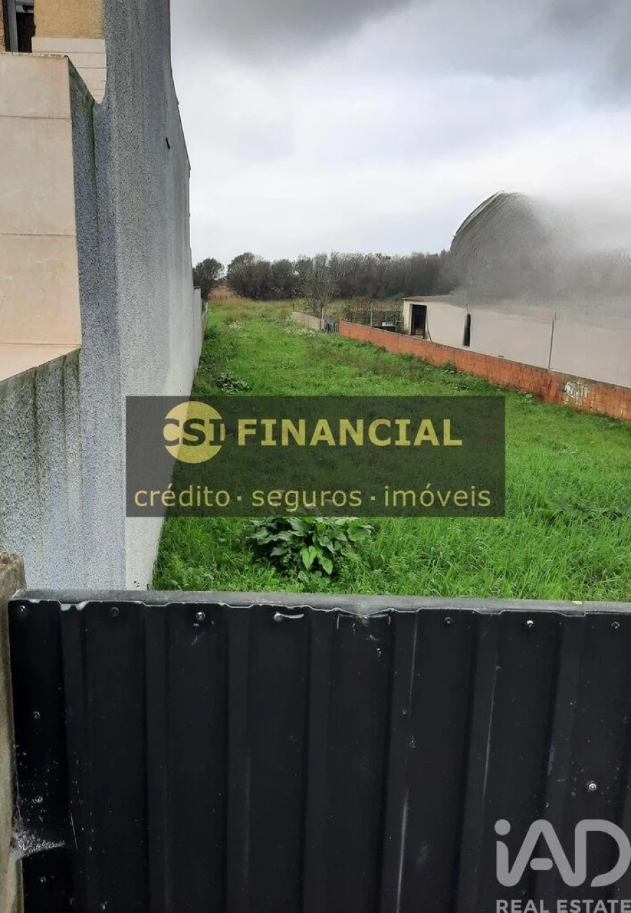 Terreno para Venda em Paramos Foto 2