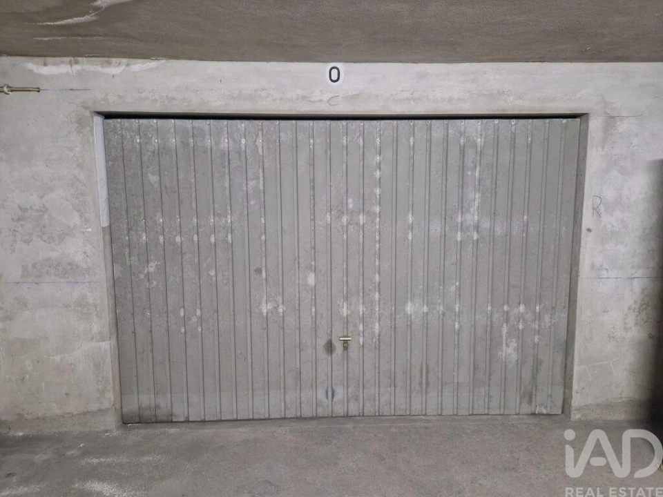 Garagem para Venda em Subportela, Deocriste e Portela Susã Foto 2