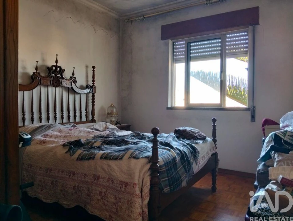 Apartamento T3 para Venda em Camarate, Unhos e Apelação Foto 12