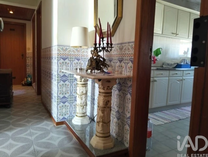 Apartamento T3 para Venda em Camarate, Unhos e Apelação